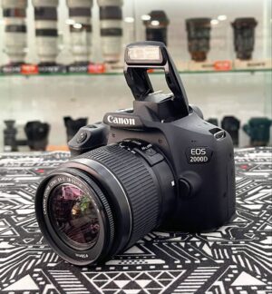 Canon EOS 2000D 24.1MP entry-level DSLR camera with 18-55mm lens – excellent condition