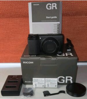 1773764931550.jpg Ricoh GR III HDF open box unused