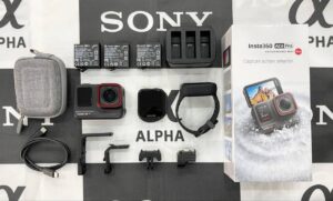 Insta360 Ace Pro Creator Combo with Leica optics, GPS Preview Remote, Charge Hub, and accessories – like new condition