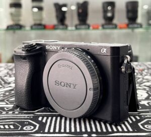 photo_2024-12-24_03-54-02 Sony A6300 best budget 4K APS-C mirrorless camera with 24MP sensor – very good condition