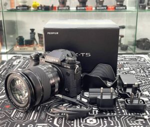 photo_2025-02-07_04-59-55 (2) Fujifilm X-T5 kit excellent condition 40MP flagship