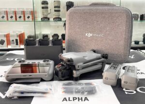 DJI Air 3 dual 4K camera drone with 46-minute flight time – excellent condition