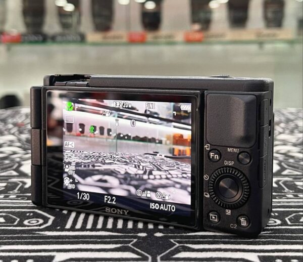 Sony ZV-1 – Excellent Condition (98%) with Accessory Bundle