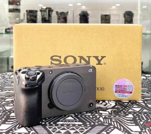 Sony FX30 Cinema Line Super 35mm camera with 4K 10-bit 4:2:2 recording – excellent condition