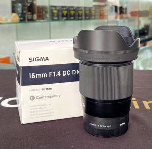 photo_2025-09-29_08-54-11 Sigma 16mm f/1.4 DC DN lens excellent condition