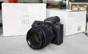 photo_2026-01-13_02-51-33 Fujifilm GFX 100 II 102MP medium format camera with GF 80mm f/1.7 lens – excellent condition