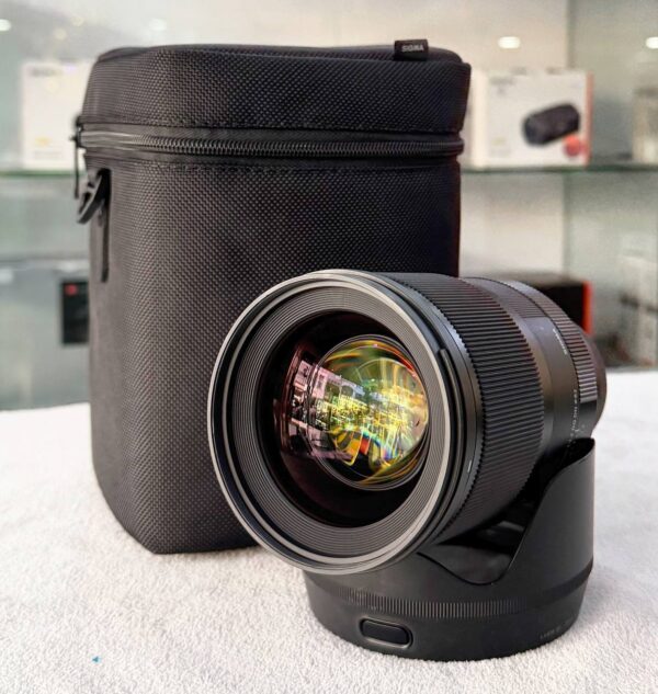 Sigma 35mm f/1.2 DG DN Art Lens – Excellent Condition (97%) with UV Filter + Accessory Bundle