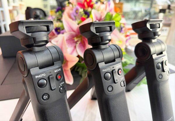 Sony GP-VPT2BT Shooting Grip & Wireless Remote – Like New (99%) with Wireless Remote Control