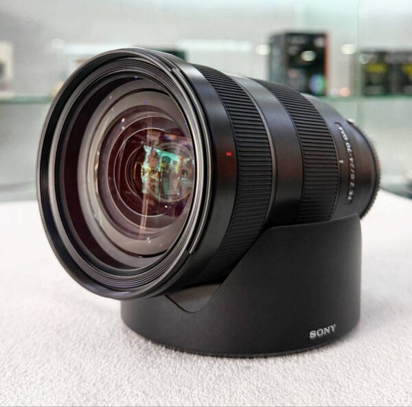Sony FE 24-70mm f/2.8 GM Lens – Excellent Condition (97%) with UV Filter + Accessory Bundle