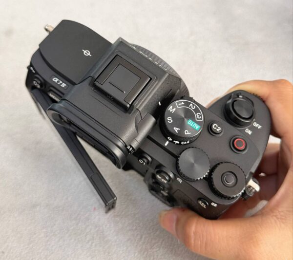 Sony A7 IV (A7M4) with Microphone + Accessory Bundle