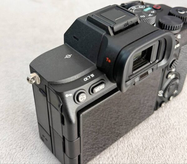 Sony A7 IV (A7M4) with Microphone + Accessory Bundle