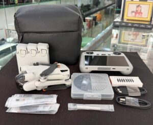 DJI Mini 3 Pro Fly More Combo with K&F ND filters, extra propellers, and memory card – excellent condition