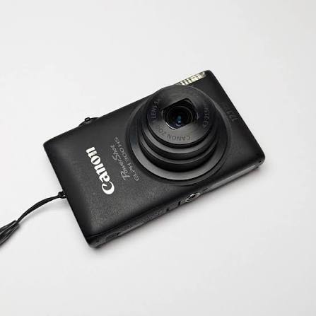 Powershot ELPH 360 HS black with 3-inch screen at Camerion Cameras