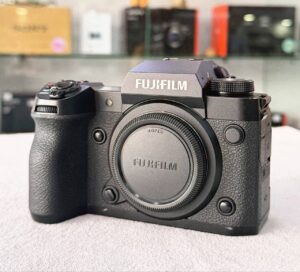 Fujifilm X-H2